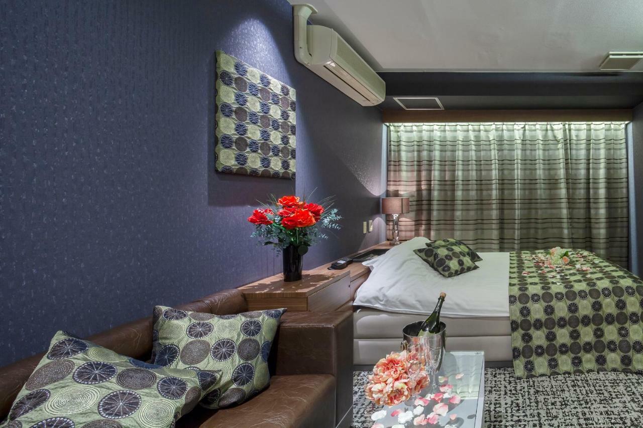 Restay Hiroshima (Adults Only) Ngoại thất bức ảnh