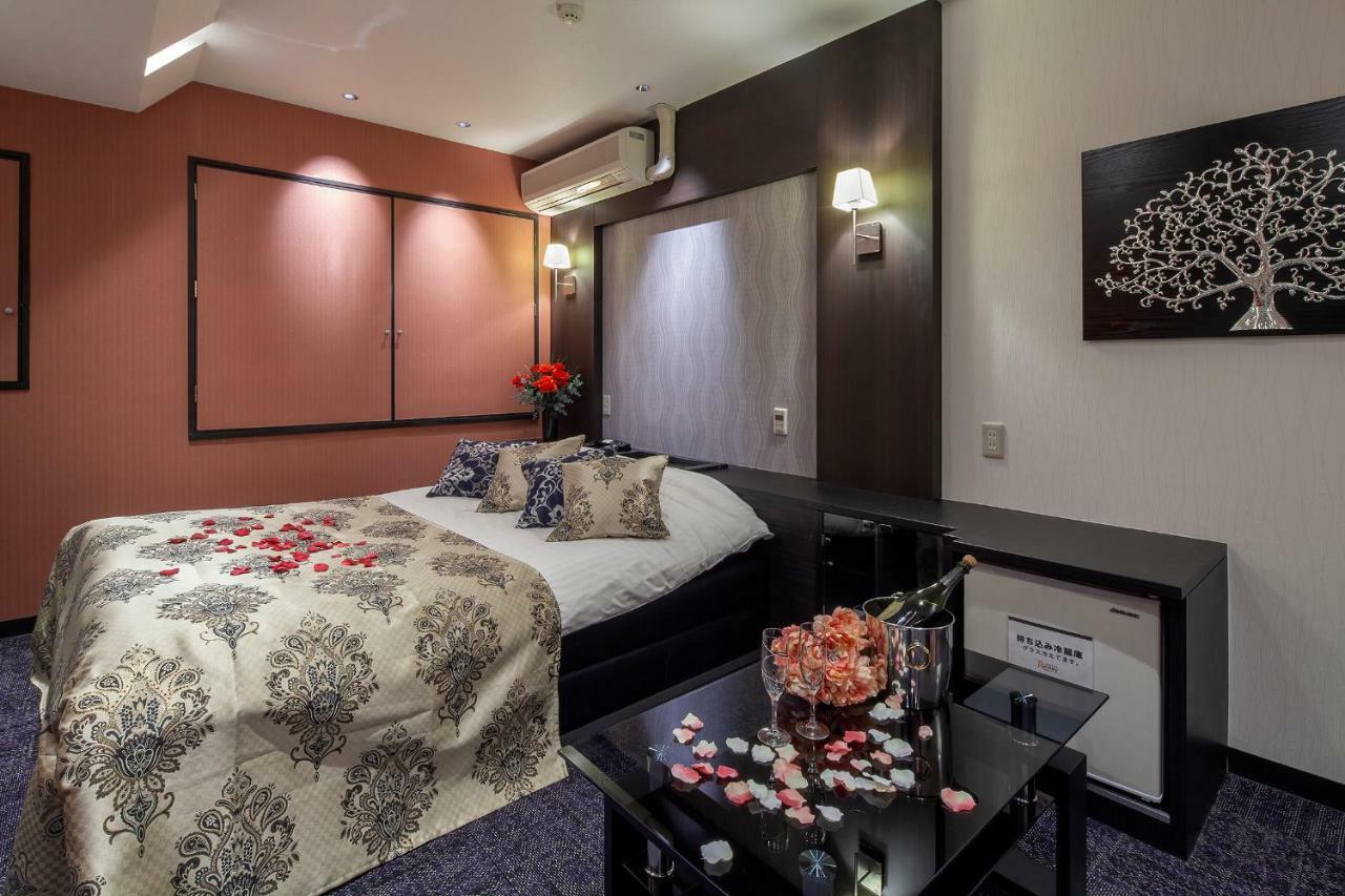 Restay Hiroshima (Adults Only) Ngoại thất bức ảnh